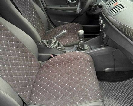 Белый Рено Меган, объемом двигателя 1.5 л и пробегом 239 тыс. км за 6450 $, фото 10 на Automoto.ua