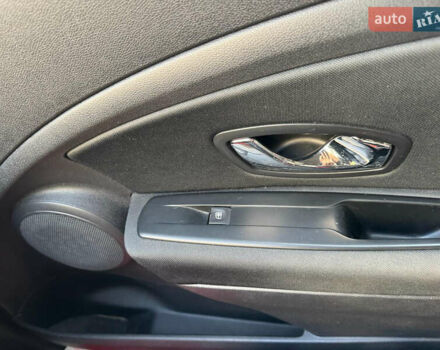 Белый Рено Меган, объемом двигателя 1.5 л и пробегом 164 тыс. км за 7750 $, фото 28 на Automoto.ua