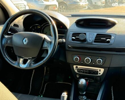 Білий Рено Меган, об'ємом двигуна 1.5 л та пробігом 184 тис. км за 7790 $, фото 24 на Automoto.ua
