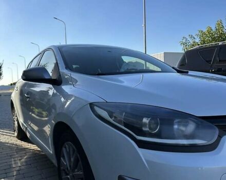 Білий Рено Меган, об'ємом двигуна 1.46 л та пробігом 182 тис. км за 7700 $, фото 1 на Automoto.ua