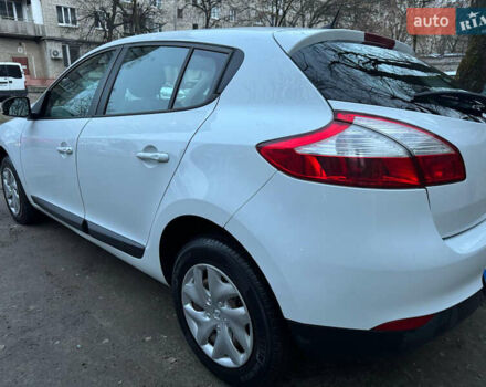 Белый Рено Меган, объемом двигателя 1.5 л и пробегом 164 тыс. км за 7750 $, фото 21 на Automoto.ua