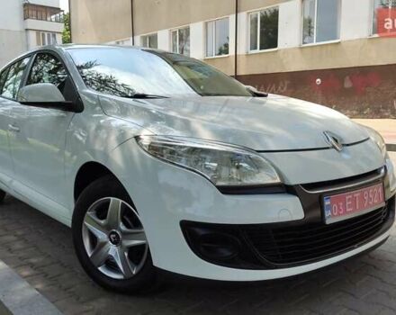 Рено Меган 2014 в Житомире на Automoto.ua Белый Рено Меган, объемом двигателя 1.5 л и пробегом 205 тыс. км за 6950 $, фото 36 на Automoto.ua