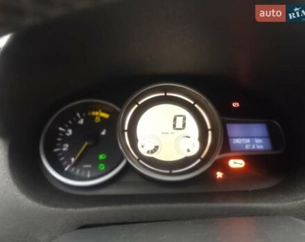 Белый Рено Меган, объемом двигателя 1.46 л и пробегом 242 тыс. км за 6700 $, фото 13 на Automoto.ua