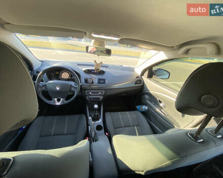 Белый Рено Меган, объемом двигателя 1.46 л и пробегом 263 тыс. км за 8500 $, фото 13 на Automoto.ua