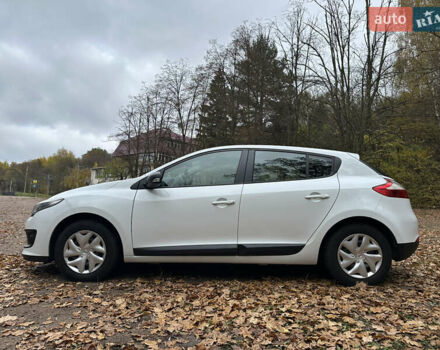 Белый Рено Меган, объемом двигателя 1.46 л и пробегом 205 тыс. км за 7550 $, фото 13 на Automoto.ua