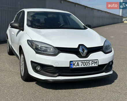 Белый Рено Меган, объемом двигателя 1.5 л и пробегом 198 тыс. км за 8300 $, фото 1 на Automoto.ua