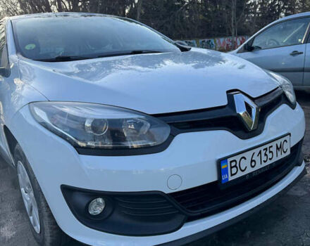 Белый Рено Меган, объемом двигателя 1.5 л и пробегом 164 тыс. км за 7750 $, фото 2 на Automoto.ua