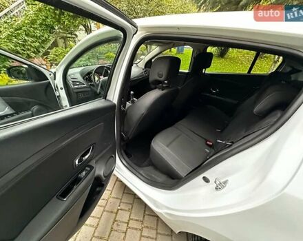 Белый Рено Меган, объемом двигателя 1.5 л и пробегом 173 тыс. км за 8200 $, фото 13 на Automoto.ua