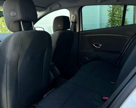 Білий Рено Меган, об'ємом двигуна 1.46 л та пробігом 182 тис. км за 7700 $, фото 20 на Automoto.ua