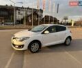 Белый Рено Меган, объемом двигателя 1.46 л и пробегом 155 тыс. км за 8900 $, фото 1 на Automoto.ua