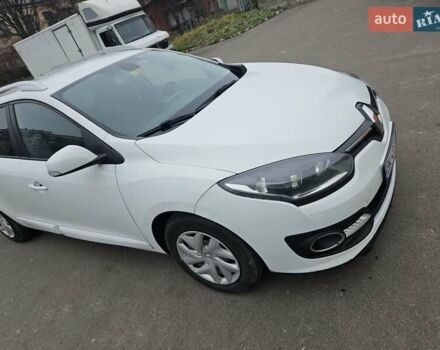 Білий Рено Меган, об'ємом двигуна 1.46 л та пробігом 233 тис. км за 8300 $, фото 3 на Automoto.ua