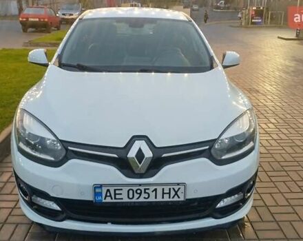 Белый Рено Меган, объемом двигателя 1.46 л и пробегом 54 тыс. км за 12131 $, фото 1 на Automoto.ua