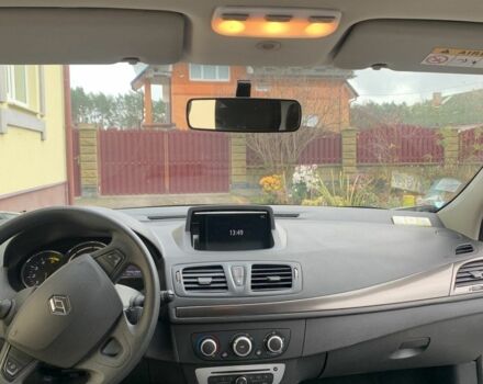 Белый Рено Меган, объемом двигателя 1.5 л и пробегом 3 тыс. км за 7700 $, фото 5 на Automoto.ua