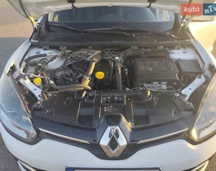 Білий Рено Меган, об'ємом двигуна 1.46 л та пробігом 188 тис. км за 9600 $, фото 17 на Automoto.ua