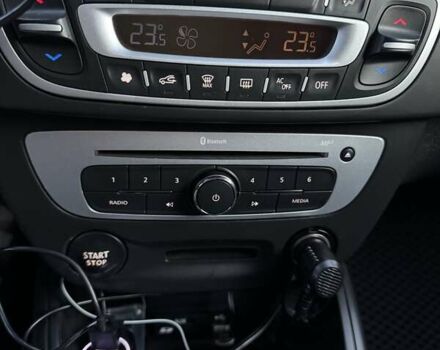 Белый Рено Меган, объемом двигателя 1.46 л и пробегом 336 тыс. км за 8000 $, фото 20 на Automoto.ua