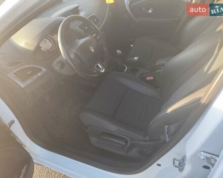 Білий Рено Меган, об'ємом двигуна 1.46 л та пробігом 188 тис. км за 9600 $, фото 11 на Automoto.ua
