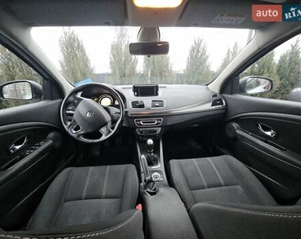 Білий Рено Меган, об'ємом двигуна 1.46 л та пробігом 233 тис. км за 8300 $, фото 12 на Automoto.ua