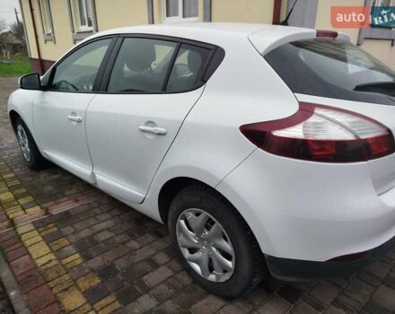 Белый Рено Меган, объемом двигателя 1.5 л и пробегом 314 тыс. км за 7700 $, фото 8 на Automoto.ua