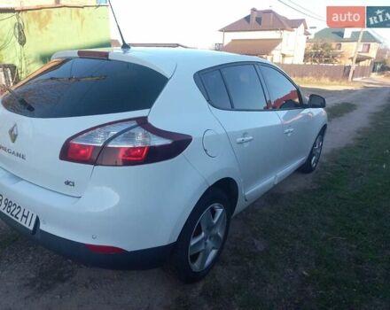 Белый Рено Меган, объемом двигателя 1.46 л и пробегом 208 тыс. км за 9500 $, фото 9 на Automoto.ua