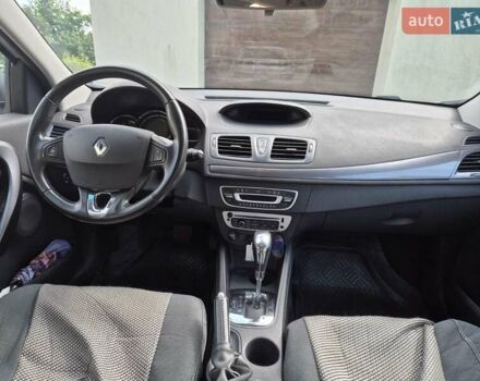 Белый Рено Меган, объемом двигателя 1.46 л и пробегом 203 тыс. км за 9500 $, фото 14 на Automoto.ua