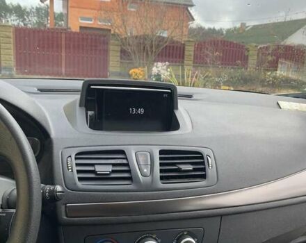 Белый Рено Меган, объемом двигателя 1.5 л и пробегом 314 тыс. км за 7700 $, фото 11 на Automoto.ua