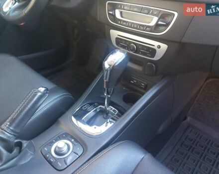 Белый Рено Меган, объемом двигателя 1.46 л и пробегом 208 тыс. км за 9500 $, фото 18 на Automoto.ua