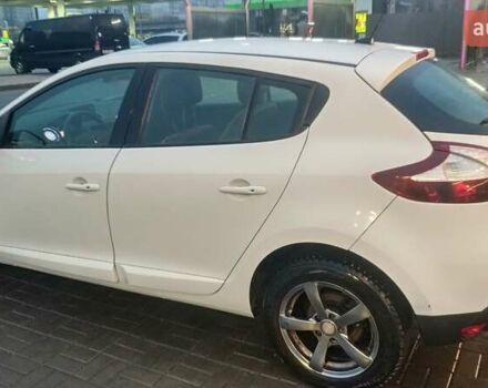 Белый Рено Меган, объемом двигателя 1.46 л и пробегом 54 тыс. км за 12131 $, фото 3 на Automoto.ua