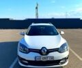 Білий Рено Меган, об'ємом двигуна 1.5 л та пробігом 215 тис. км за 8800 $, фото 1 на Automoto.ua