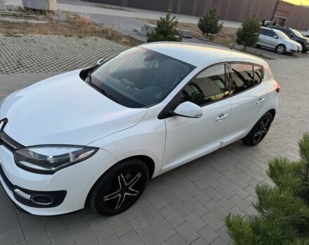 Рено Меган 2015 в Хмельницком на Automoto.ua Белый Рено Меган, объемом двигателя 1.5 л и пробегом 336 тыс. км за 8000 $, фото 2 на Automoto.ua