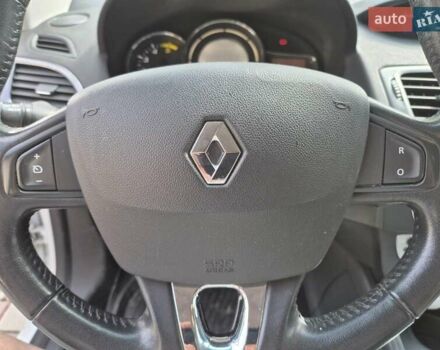 Белый Рено Меган, объемом двигателя 1.46 л и пробегом 203 тыс. км за 9500 $, фото 19 на Automoto.ua