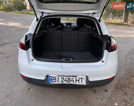 Білий Рено Меган, об'ємом двигуна 1.46 л та пробігом 158 тис. км за 8400 $, фото 22 на Automoto.ua