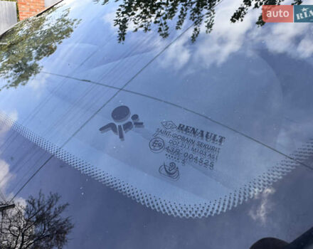 Білий Рено Меган, об'ємом двигуна 1.46 л та пробігом 158 тис. км за 8400 $, фото 42 на Automoto.ua
