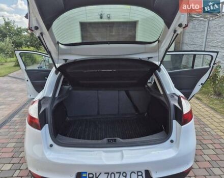 Белый Рено Меган, объемом двигателя 1.46 л и пробегом 203 тыс. км за 9500 $, фото 7 на Automoto.ua