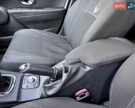 Білий Рено Меган, об'ємом двигуна 1.46 л та пробігом 158 тис. км за 8400 $, фото 17 на Automoto.ua