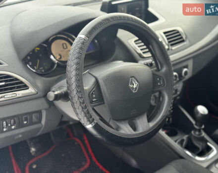 Білий Рено Меган, об'ємом двигуна 1.5 л та пробігом 220 тис. км за 7200 $, фото 12 на Automoto.ua