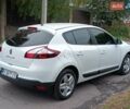 Белый Рено Меган, объемом двигателя 1.6 л и пробегом 87 тыс. км за 9600 $, фото 5 на Automoto.ua
