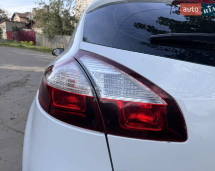 Білий Рено Меган, об'ємом двигуна 1.46 л та пробігом 158 тис. км за 8400 $, фото 29 на Automoto.ua
