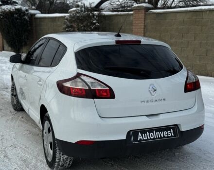 Белый Рено Меган, объемом двигателя 1.5 л и пробегом 220 тыс. км за 7200 $, фото 4 на Automoto.ua