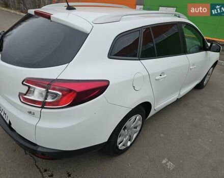 Білий Рено Меган, об'ємом двигуна 1.46 л та пробігом 233 тис. км за 8300 $, фото 9 на Automoto.ua