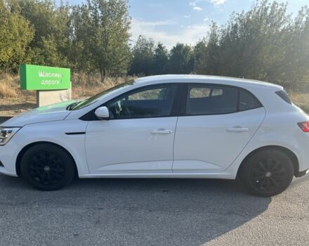 Белый Рено Меган, объемом двигателя 1.5 л и пробегом 242 тыс. км за 8500 $, фото 4 на Automoto.ua