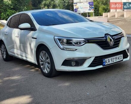 Белый Рено Меган, объемом двигателя 1.46 л и пробегом 228 тыс. км за 7999 $, фото 7 на Automoto.ua