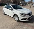 Белый Рено Меган, объемом двигателя 1.5 л и пробегом 237 тыс. км за 10896 $, фото 2 на Automoto.ua