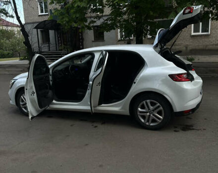 Білий Рено Меган, об'ємом двигуна 1.46 л та пробігом 132 тис. км за 12500 $, фото 8 на Automoto.ua