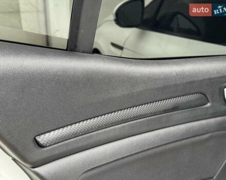 Белый Рено Меган, объемом двигателя 1.46 л и пробегом 195 тыс. км за 9950 $, фото 40 на Automoto.ua