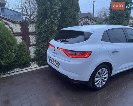 Белый Рено Меган, объемом двигателя 1.46 л и пробегом 195 тыс. км за 9500 $, фото 5 на Automoto.ua