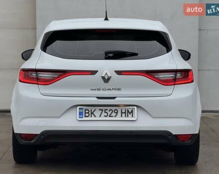 Белый Рено Меган, объемом двигателя 1.46 л и пробегом 195 тыс. км за 9950 $, фото 21 на Automoto.ua