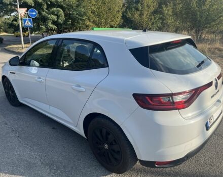 Белый Рено Меган, объемом двигателя 1.5 л и пробегом 242 тыс. км за 8500 $, фото 6 на Automoto.ua