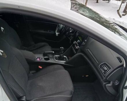 Білий Рено Меган, об'ємом двигуна 1.5 л та пробігом 236 тис. км за 10700 $, фото 5 на Automoto.ua