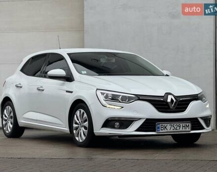 Белый Рено Меган, объемом двигателя 1.46 л и пробегом 195 тыс. км за 9950 $, фото 10 на Automoto.ua