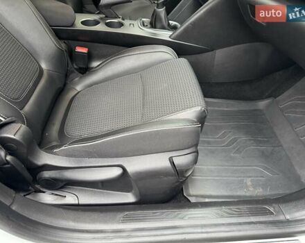 Белый Рено Меган, объемом двигателя 1.46 л и пробегом 195 тыс. км за 9950 $, фото 35 на Automoto.ua